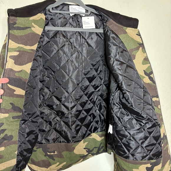 NWT EPTM Camouflage Hooded Jacket Men's Size Small - Picture 5 of 7